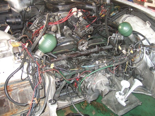 SM A/T 白のレストア_c0105691_1672235.jpg