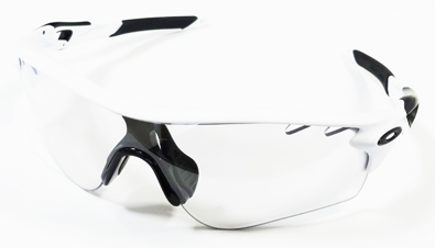 OAKLEY(オークリー)スポーツサングラスカラーアディションPHOTOCHROMIC COLLECTION調光モデル入荷!_c0003493_9342764.jpg