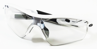 OAKLEY(オークリー)スポーツサングラスカラーアディションPHOTOCHROMIC COLLECTION調光モデル入荷!_c0003493_9382627.jpg