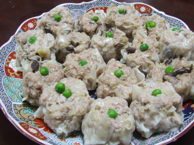 フライパンで蒸し焼きシュウマイ_f0019498_16164328.jpg