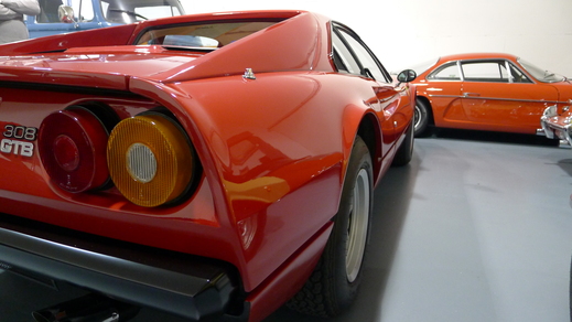 アムステルダムの308GTB_a0129711_12421737.jpg