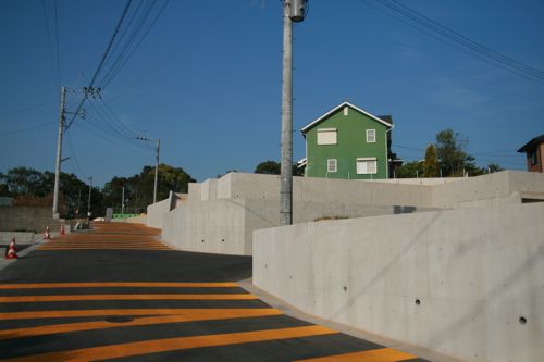 ただ今進行中/「FORES BARN FLAT/新宮の家」の地鎮祭でした♪_e0029115_15423885.jpg