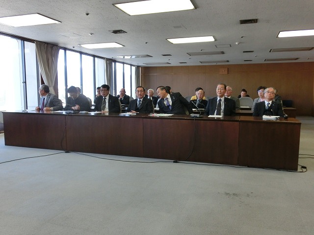 「富士市議会ユニバーサル就労推進議員連盟」事務局長に就任しました_f0141310_7425223.jpg