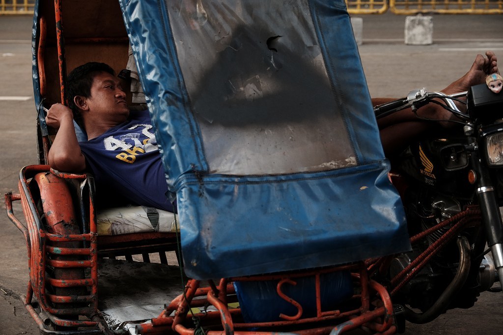 Manila on the street 2 by FUJIFILM X-T1_f0050534_08513359.jpg