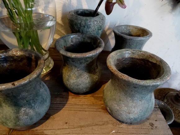 明日の持ち物と器一便入荷。_c0102228_19565338.jpg