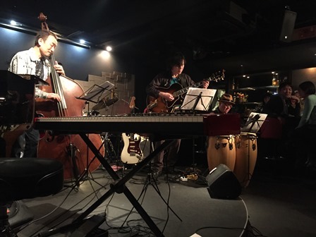 2015-02-19　岸田恵士 & FUNKY BOYS JAZZ BAND @ 銀座「MUGEN」_e0021965_09552633.jpg