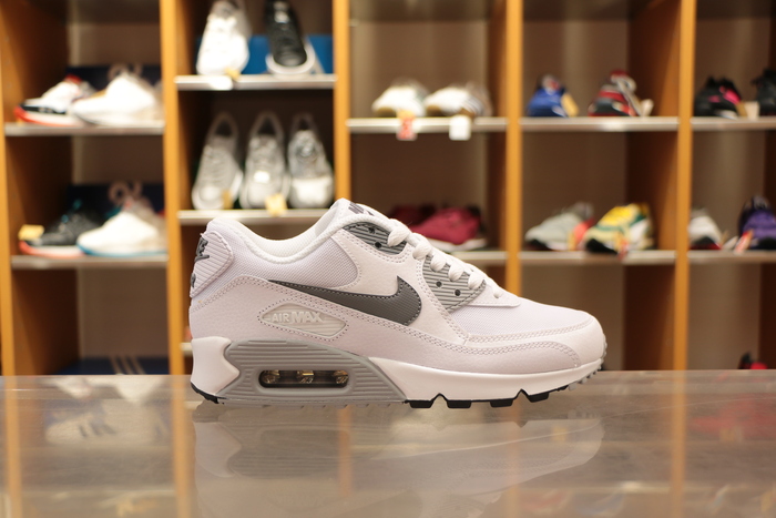 WMS AIR MAX 90 新色！_b0142780_16121194.jpg