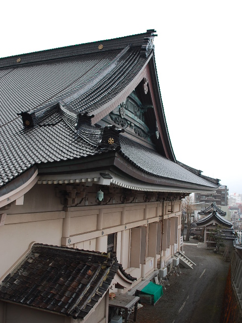 東本願寺函館別院本堂(大正モダン建築再訪)_f0142606_23492032.jpg