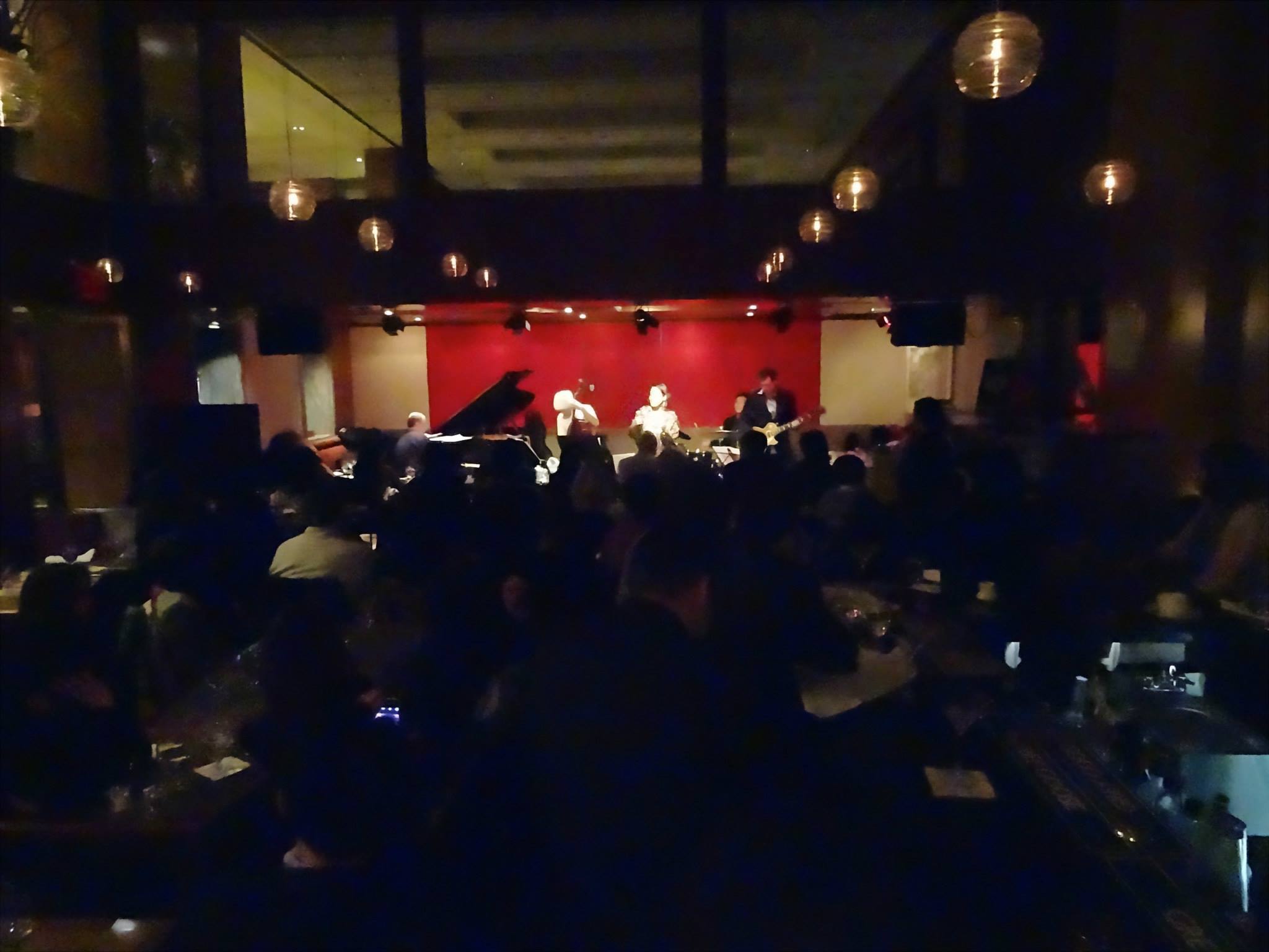 Jazz at Kitano New York Birthday Bash２ステージ入れ替えで満席御礼！！_a0150139_06440297.jpg