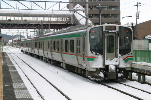亜幹線の本気 仙山線in愛子駅 鉄道が好き 鉄道のある町が好き