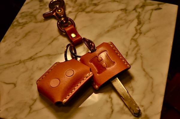key cover + key holder_b0172633_2132687.jpg
