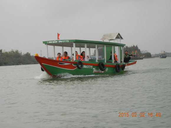 ’15,2,21(土)ベトナム旅行⑤ホイアンの悲劇!_f0060461_10443549.jpg