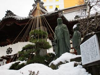 長野県　善光寺の灯明まつりにて☆☆☆_d0045362_10523694.jpg