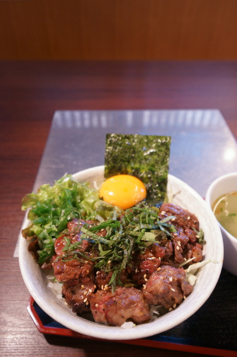 炭火焼肉 あかつき_a0077663_18334454.jpg