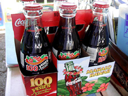 コカ・コーラ」ボトル生誕100周年 : 軟弱キャンプのすすめ！