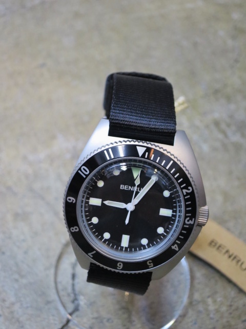 お待たせしました！　BENRUS TYPE 1 (通称：ベトナムWATCH)　復刻★始動！！_d0152280_22341052.jpg