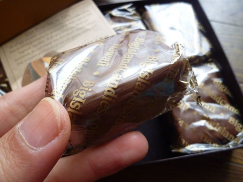 Milk Chocolate Covered Red Velvet Brownies@Big Island Candies_c0152767_21533410.jpg