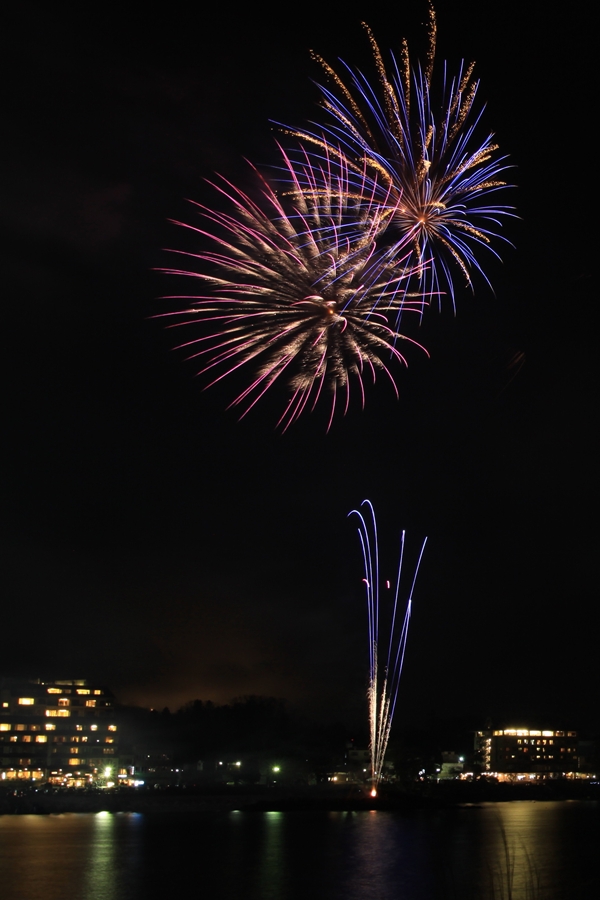 やっと冬花火～（河口湖）_f0001787_15284032.jpg