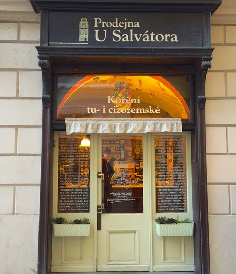 プラハ散歩、2月。 - Prague, balade en février..._a0231632_5542838.jpg