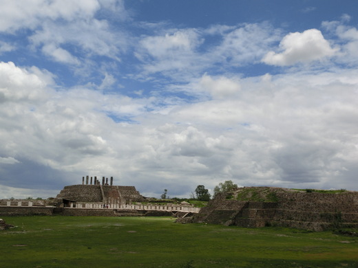 Tula トゥーラで出会ったスピリチュアルメキシコ人_b0129832_17112678.jpg