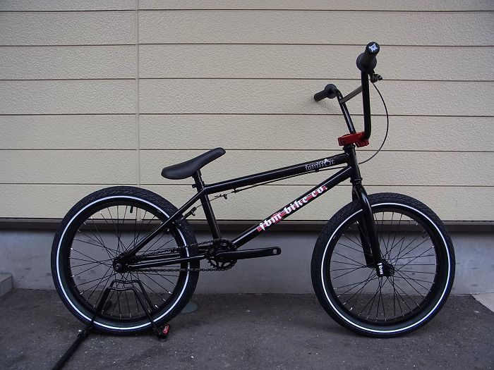【2025年製 新品】 : 完成車が入荷いたしました！ FBM 2015 CAVE [BMX WAREHOUSE 自転車本体