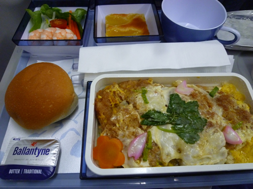 CHINA AIRLINES 成田→ホノルル便の機内食2015春_c0152767_21554282.jpg