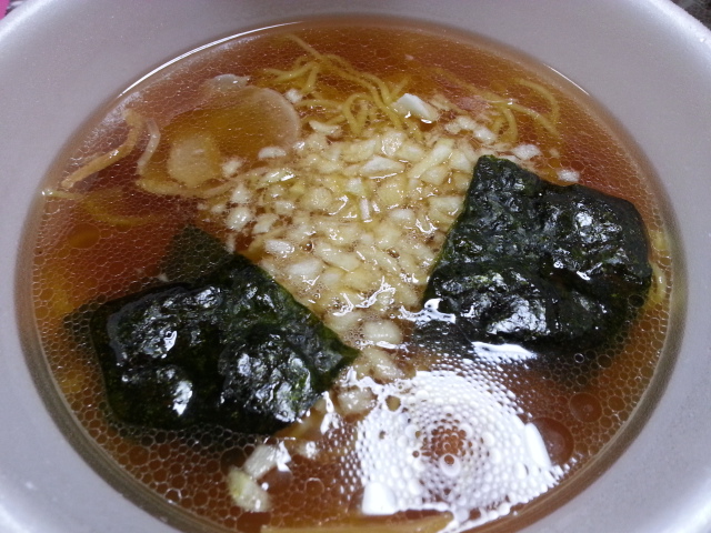 日清 八王子ラーメン醤油味 ¥237_b0042308_038356.jpg