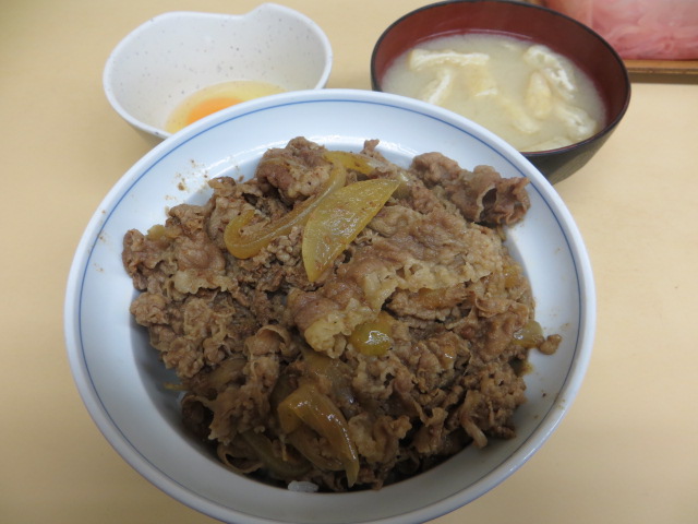 牛丼専門サンボ 　　　　☆☆☆★_a0100919_2321952.jpg