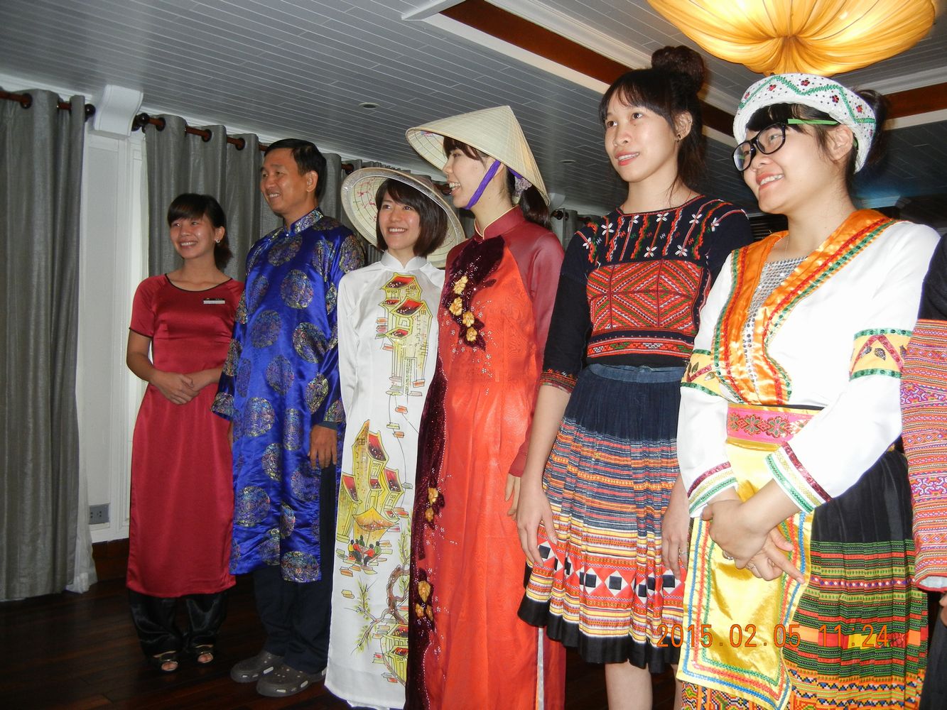 ’15,2,25(水)ベトナム旅行ハロン湾クルーズ!_f0060461_134013100.jpg