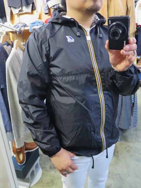 フランスの秀逸コラボ限定 ・・・ K WAY × Christian Lacroix (再!)_d0152280_22181443.jpg