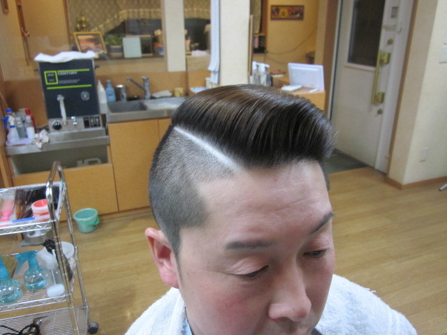 震災刈り6 ヘアーサロン エヅラ 震災刈り6 ヘアーサロン エヅラ