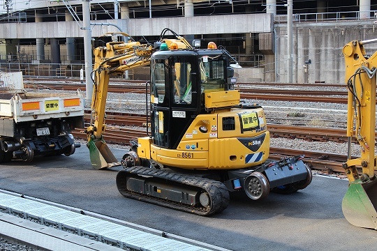 旅の線 鉄道 工事用車両 レール 道路両用車両 海外出張 喜怒哀楽 旅の線 鉄道 工事用車両 レール 道路両用車両 海外出張 喜怒哀楽