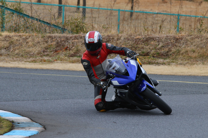 YZF-R25試乗&旧ライバルと再会_d0067418_10213669.jpg