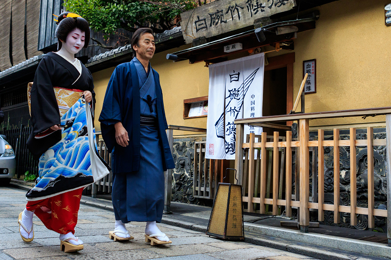 襟替え(祇園甲部・紗月さん)_f0155048_23134493.jpg