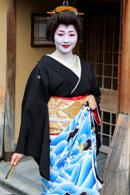 襟替え(祇園甲部・紗月さん)_f0155048_23144832.jpg