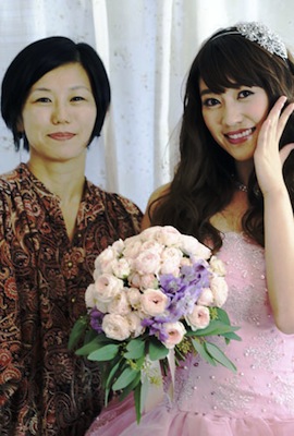 発売中です。今月は原 幹恵さんでした。_c0072971_1543393.jpg