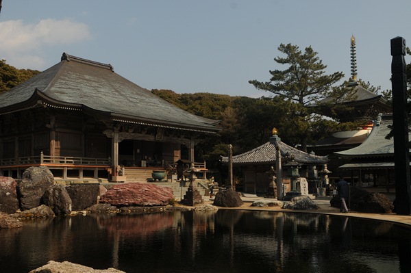 中土佐・３７岩本寺～４０観自在寺_d0074683_11102934.jpg