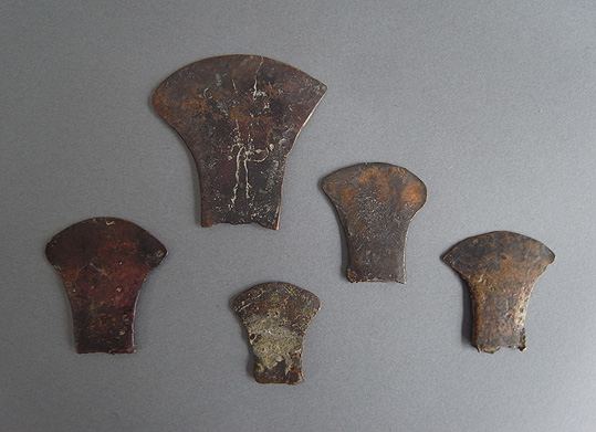 古玩工芸品の銅福の斧は古いです。パラジウムの置物です 袋状斧形石製品 文化遺産オンライン