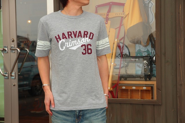 ハーバード大学カレッジTEEコーディネート_b0139233_08343323.jpg