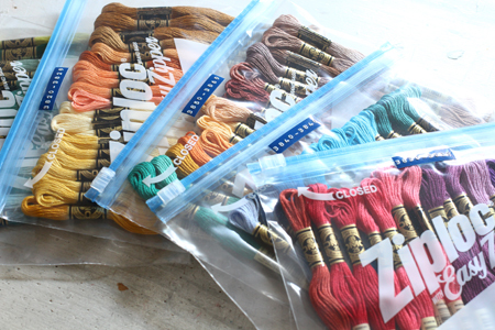 刺繍糸の収納方法 ｄｍｃ全4色とそのストック フェルタート R オフフープ R 立体刺繍作家pienisieniのブログ