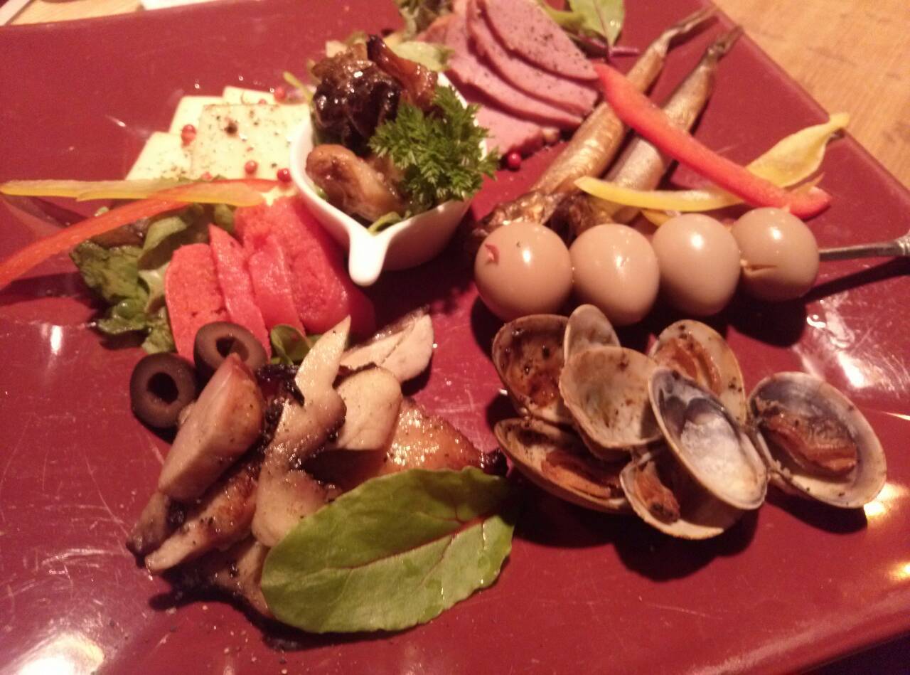 スモーク＆バー PEACE／札幌市 中央区_c0319645_12275200.jpg