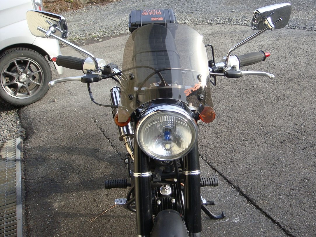 Cb1300やっとフロントタイヤ交換 M55から
