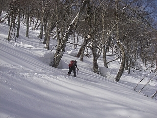 三方崩山北方、皈雲山（かえりくもやま）1897m_e0064783_21554789.jpg