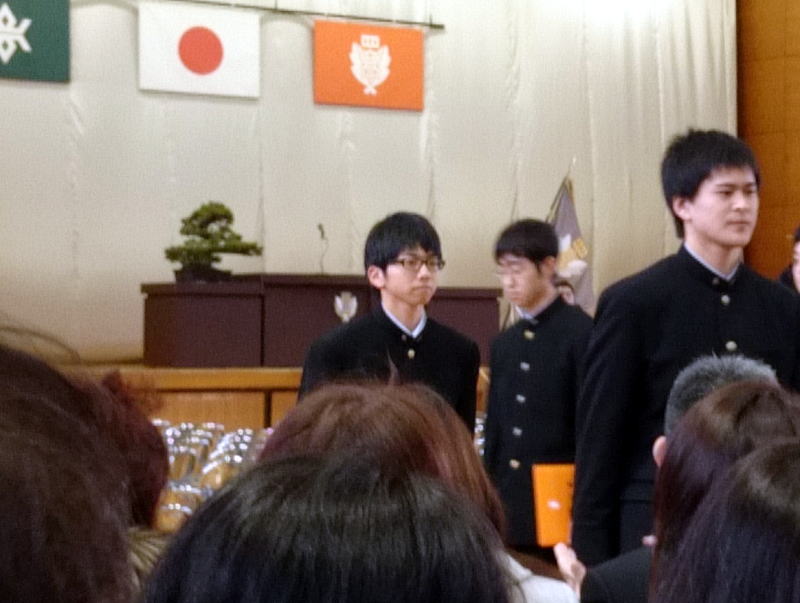 次男坊卒業式_c0108174_17135520.jpg