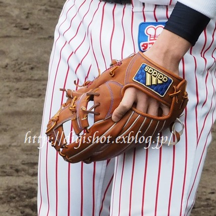 ドナイヤ YS1 山田哲人選手契約記念モデル