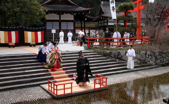 ひな祭り 下鴨神社流し雛_e0048413_20125691.jpg