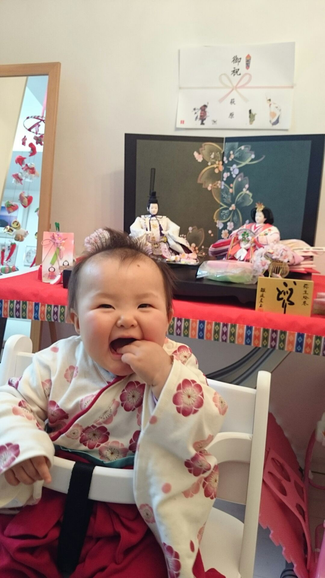 かわいい初孫 初節句 幸せいっぱいです おしゃべりうさぎ