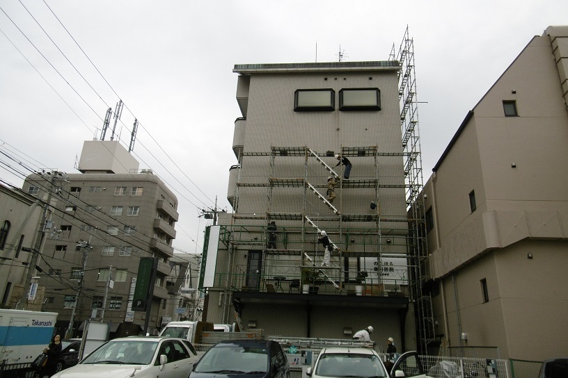 大規模修繕 高いところ_f0205367_16055485.jpg