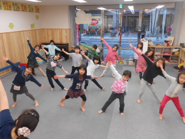 3月4日 ダンス教室_c0315908_19422984.jpg