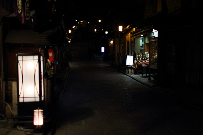 東山桜ライトアップ －清水寺－_b0169330_0391486.jpg